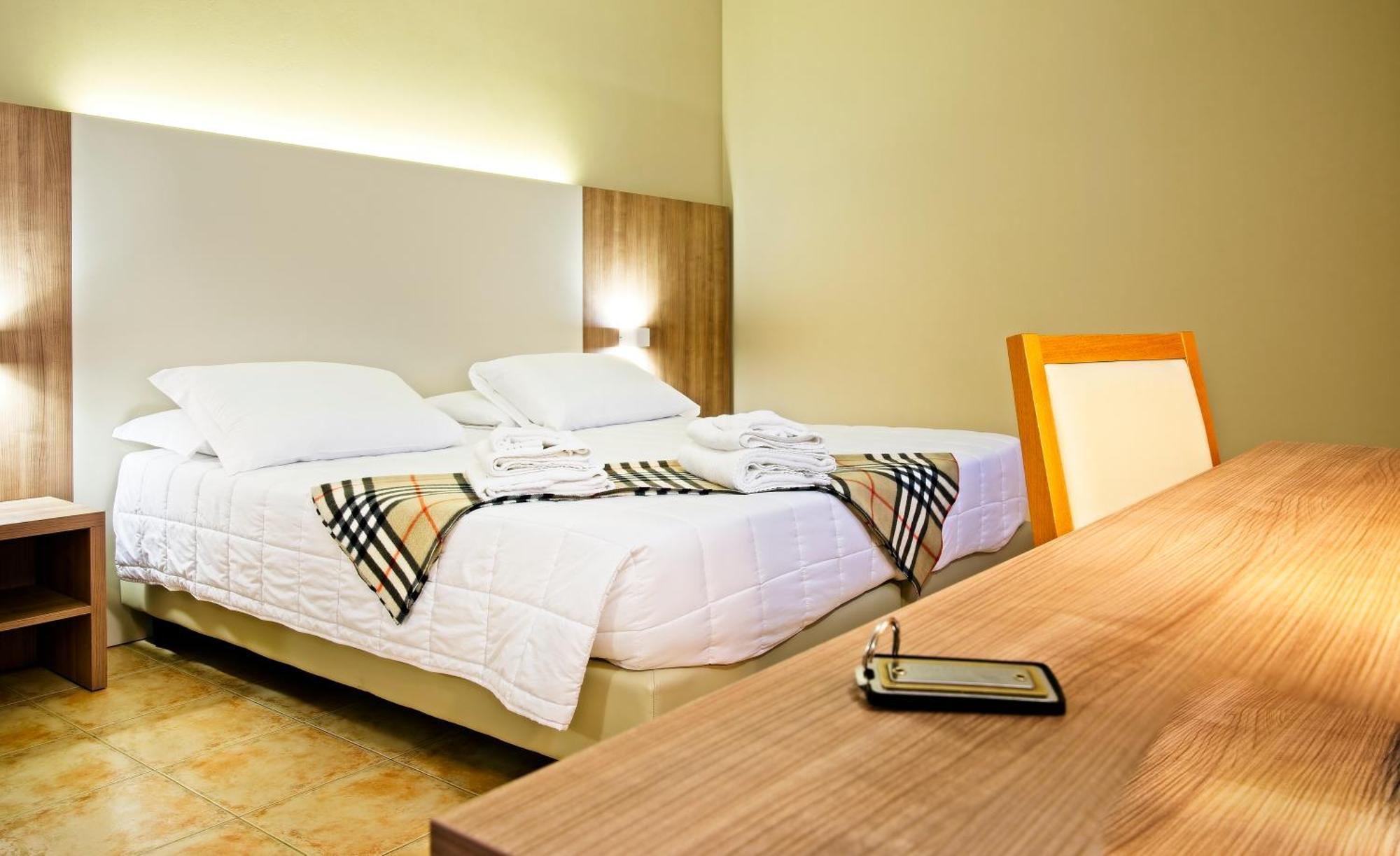Cazzago San Martino Albergo Papillon מראה חיצוני תמונה