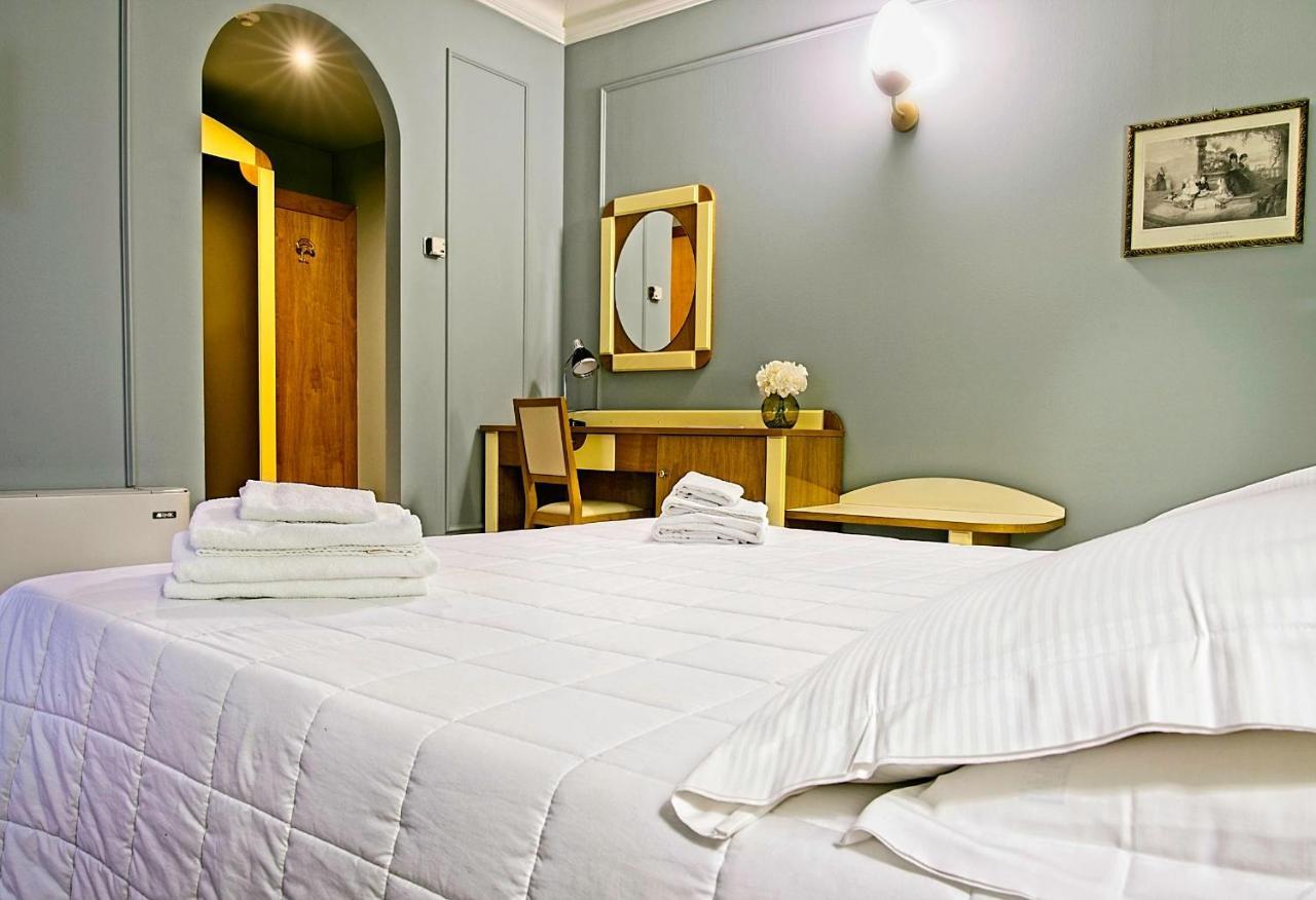 Cazzago San Martino Albergo Papillon מראה חיצוני תמונה